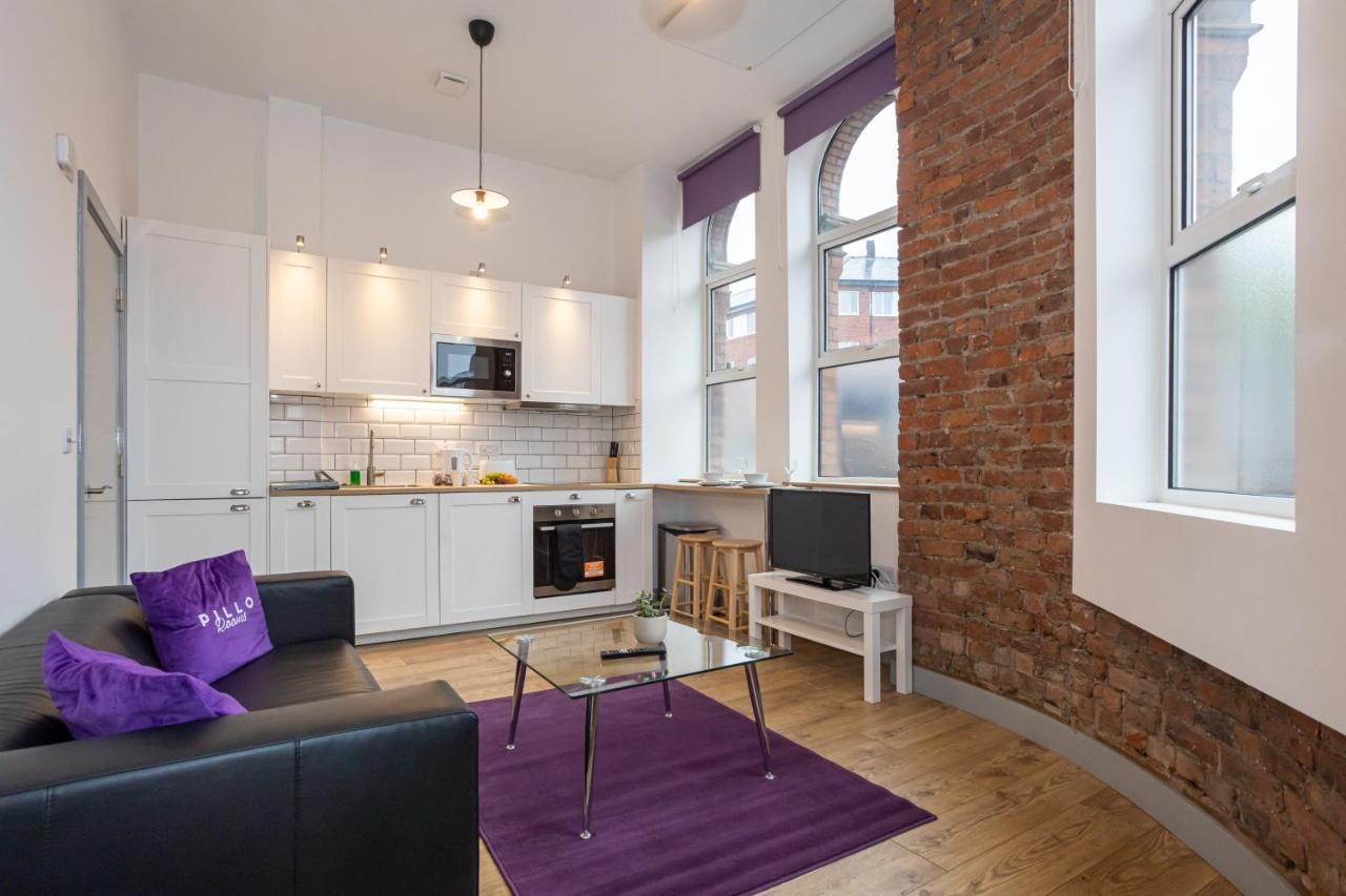 Pillo Serviced - Salford Apartment Manchester