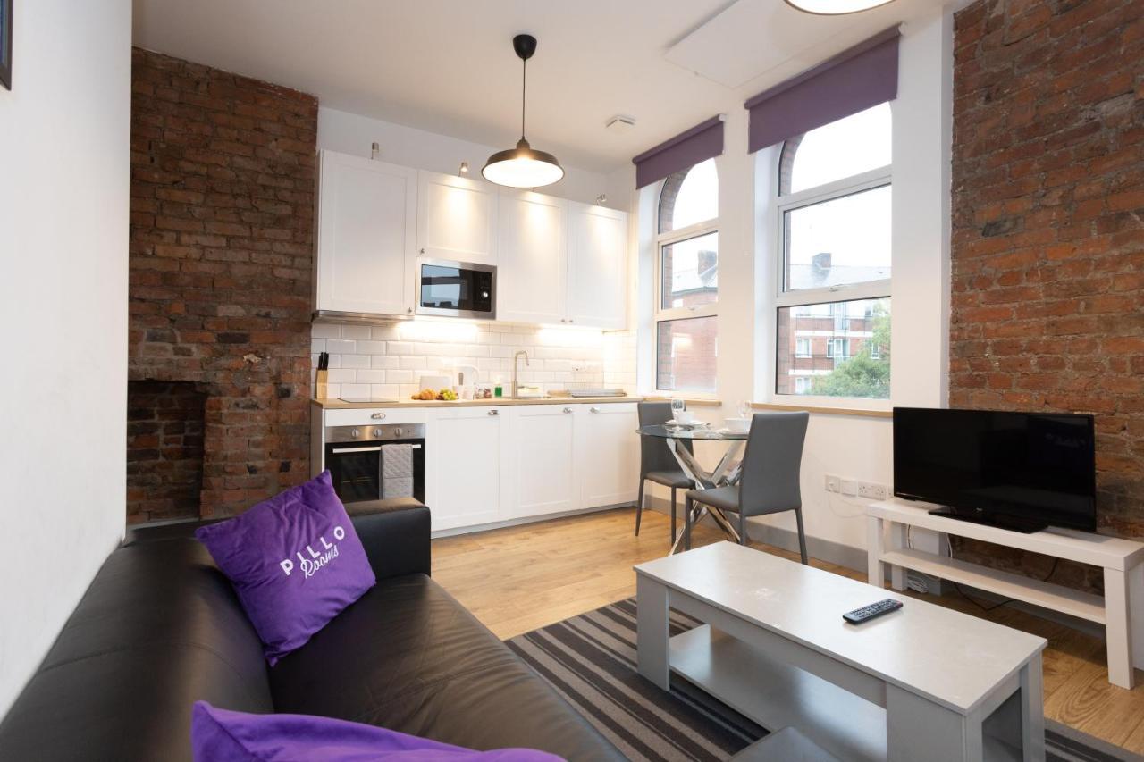 Pillo Serviced - Salford Apartment *